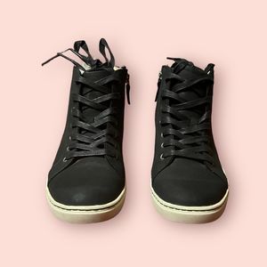 UGG Hightop Tennis Shoes 8.5